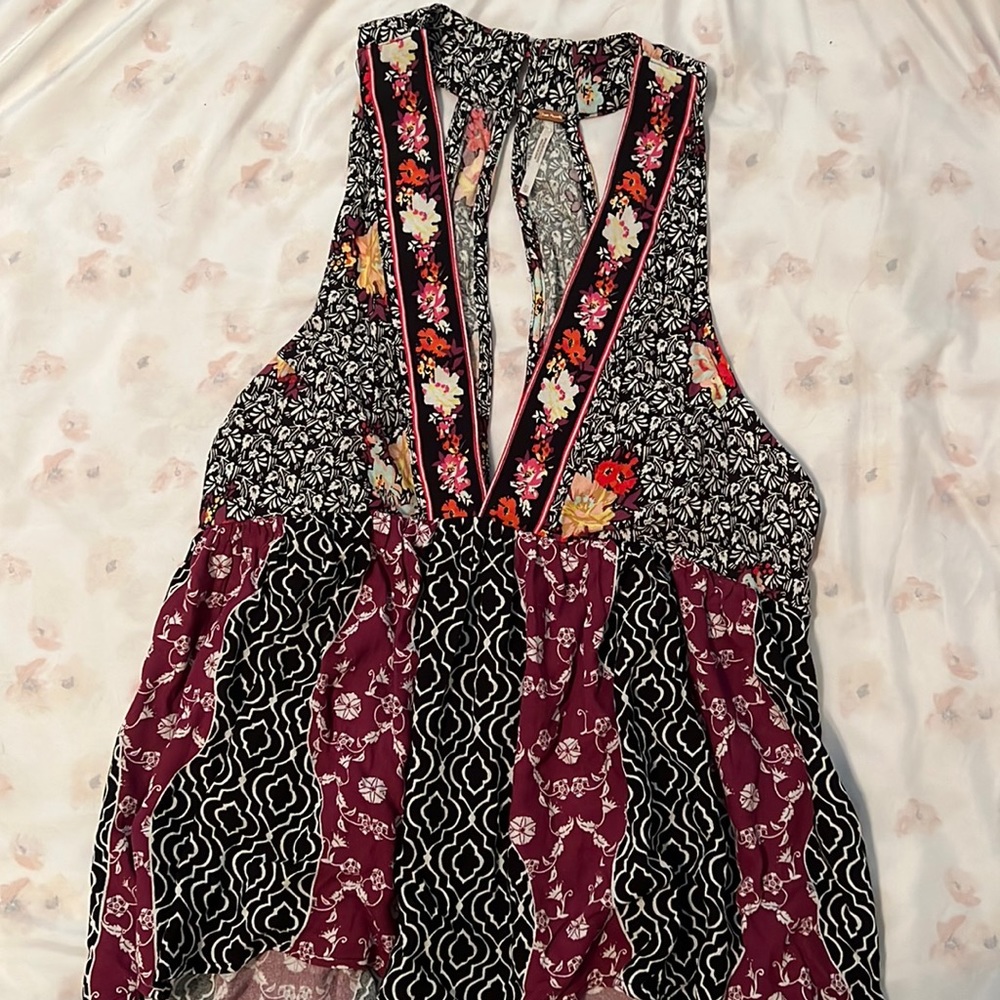 Free People women’s floral tank top